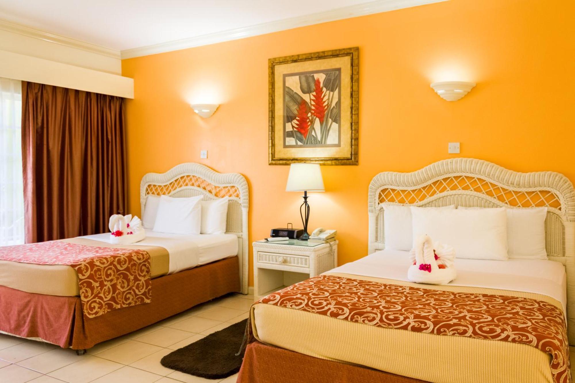 Bay Gardens Hotel Gros Islet Ngoại thất bức ảnh